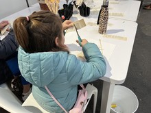 Création de fleurs en papier avec des livres
