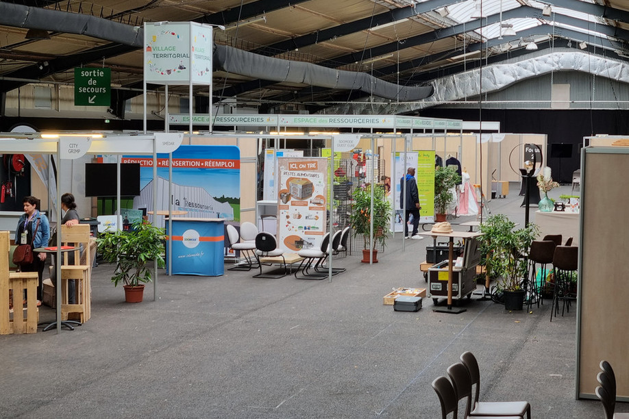 CRAR Normandie au Carrefour des Déchets à Rouen : Un Évènement Marquant pour le Réemploi Solidaire CRAR Normandie au Carrefour des Déchets à Rouen : Un Évènement Marquant pour le Réemploi Solidaire